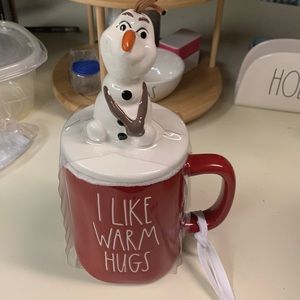 Rae Dunn Frozen mug with lid